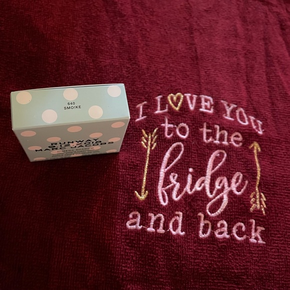 New Marc Jacobs 640 SMO!KE color - Picture 5 of 6